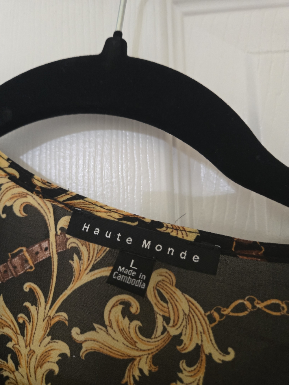 Black & Gold Baroque Print Kimono Blouse with Rust Border - Picture 4 of 7